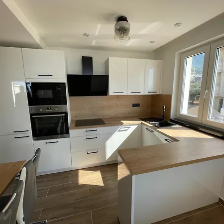Mariva - 24 * Makarska